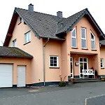 Ela 1 Apartamento *